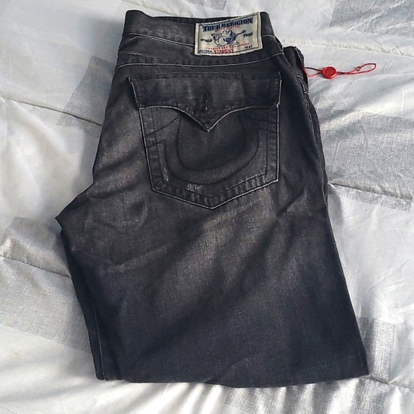 True Religion Brand Jeans World Tour RARE - Picture 1 of 6